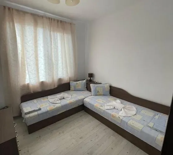 панорама 2 Луксозна вила *